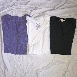 THREE V-neck Tees